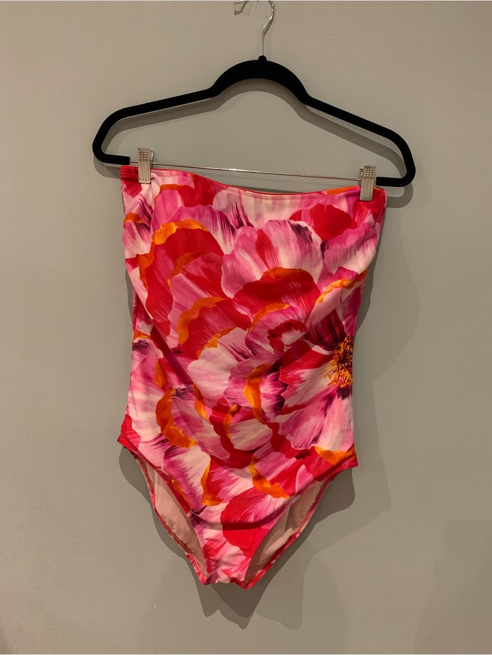 Gottex Pink & Orange Floral Strapless Women’s One-Piece Swimsuit